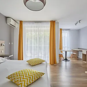 3* Apart-hotel Odalys Aix En Provence Le Clos De La Chartreuse